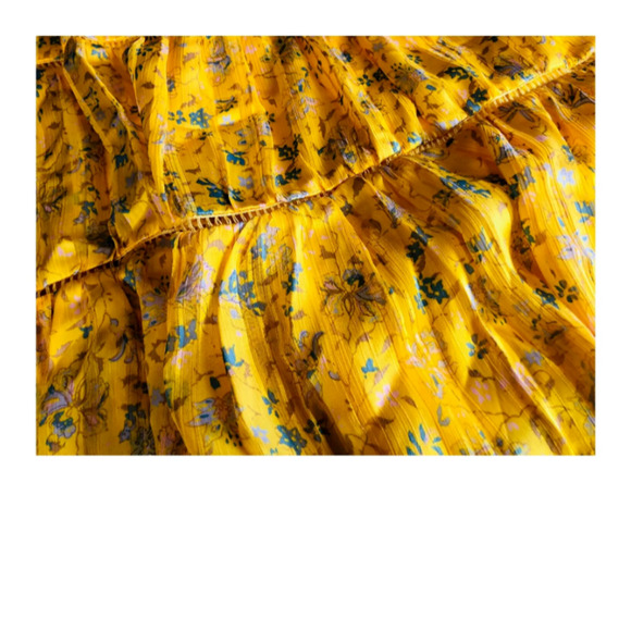 Urban Outfitters Womens Yellow Short Sleeve VNeck Floral Tiered Mini Dress Small - Picture 4 of 8